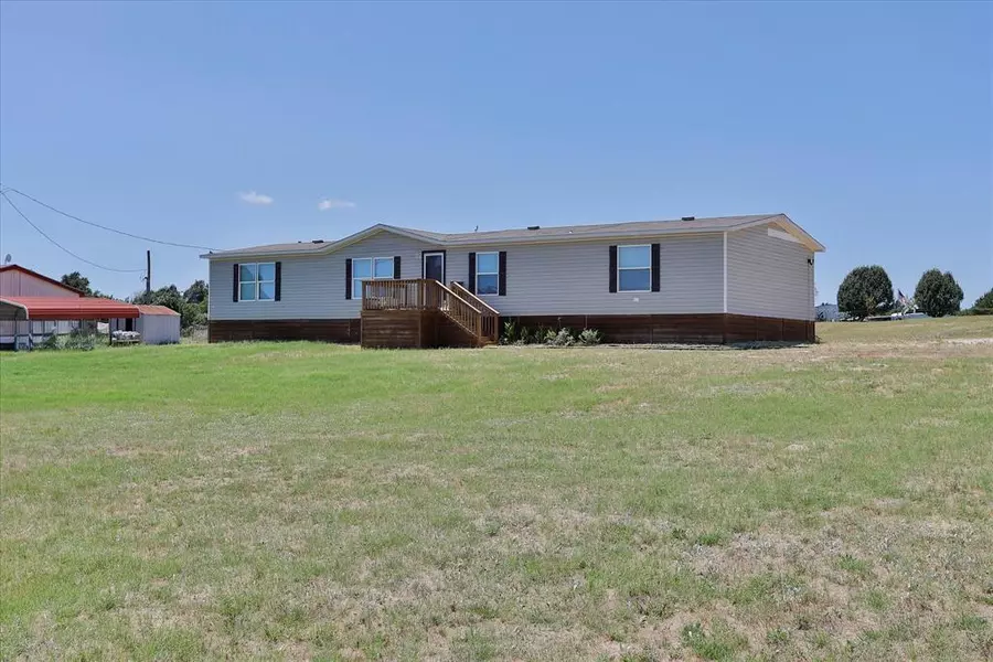 289 Big Salty Lane, Springtown, TX 76082