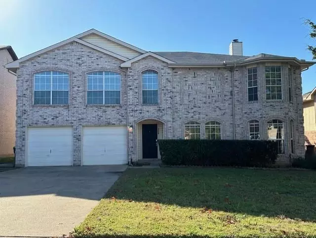 909 Clover Hill Lane, Cedar Hill, TX 75104