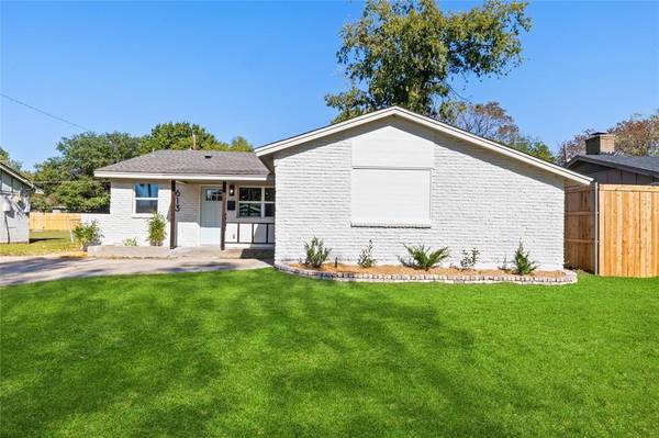 613 Milky Way, Garland, TX 75040