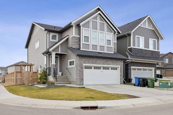 165 Nolanhurst Bay Northwest, Calgary, AB T3R 1S5