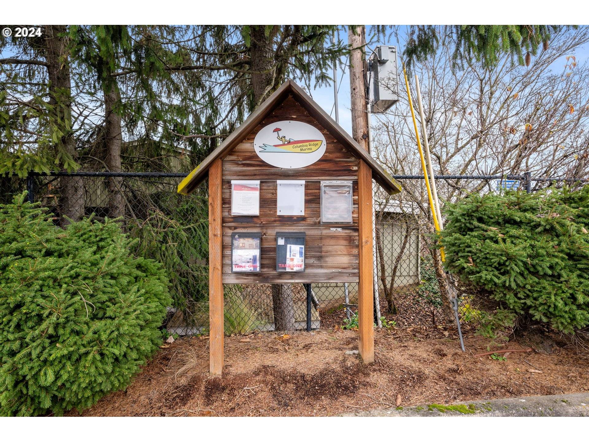 Portland, OR 97230,18525 NE Marine DR #B9
