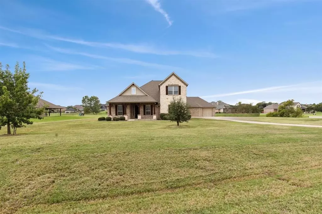 Burleson, TX 76028,216 Diamond Rose Drive