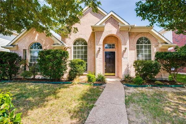 5612 Overland Drive, The Colony, TX 75056