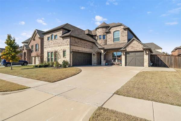 2708 Eiffel Drive, Grand Prairie, TX 75054