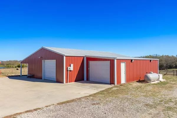 Celeste, TX 75423,3794 County Road 1089