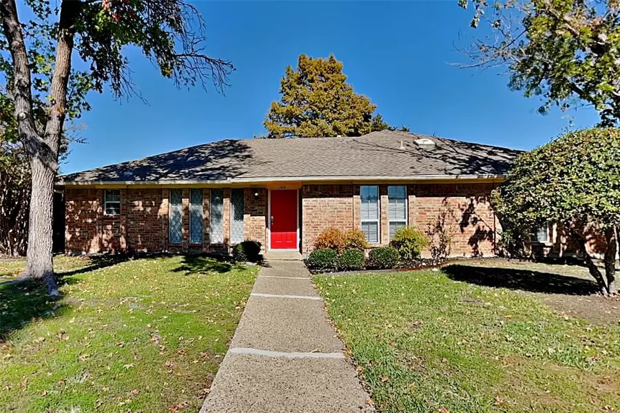 1929 Sussex Drive, Carrollton, TX 75007