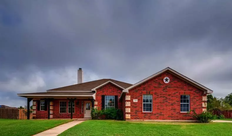 225 Brandi Ridge Drive, Midlothian, TX 76065