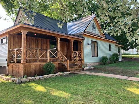 401 E Tahlequah Street, Sulphur, OK 73086