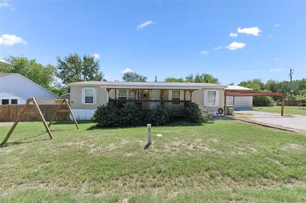 3303 Brazos River, Granbury, TX 76048