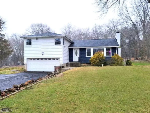 Bridgewater Twp., NJ 08807,7 Kathleen Pl