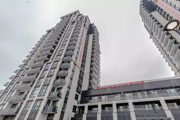 204 BURNHAMTHROPE RD RD E #1201, Mississauga, ON L5A 0B3