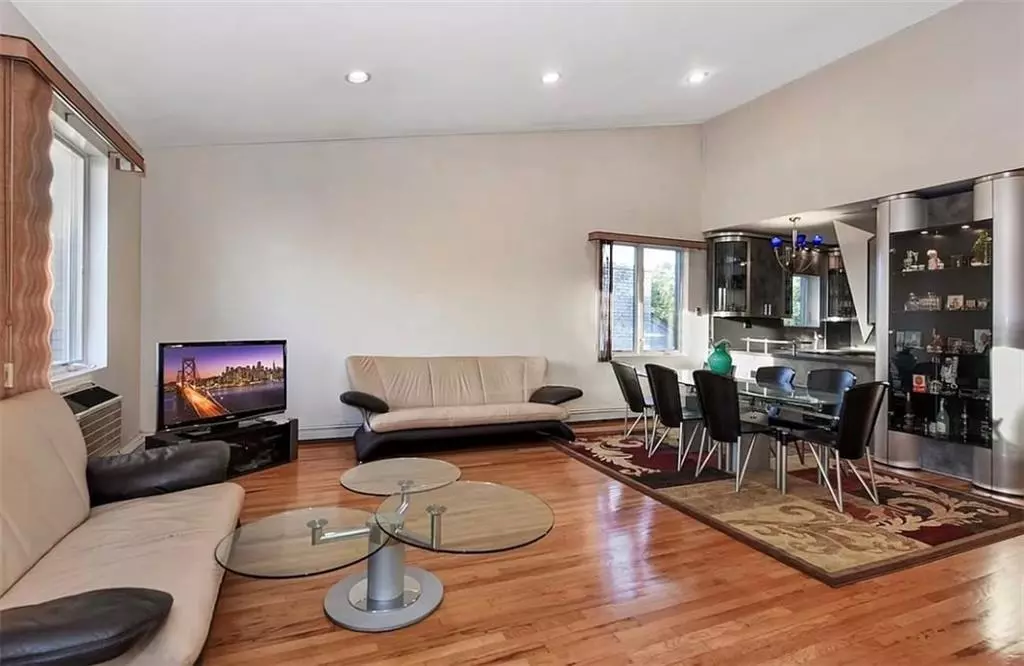 Brooklyn, NY 11235,4817 Bedford AVE #3A