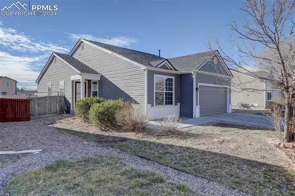 7373 Glenburn DR, Fountain, CO 80817