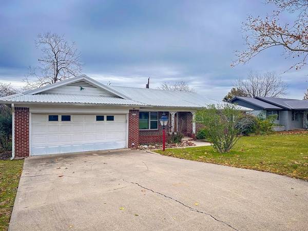 Decatur, TX 76234,1403 S Cliff Street