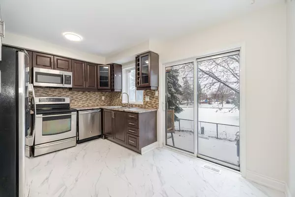 10 Spadina RD #15, Brampton, ON L6X 4X6