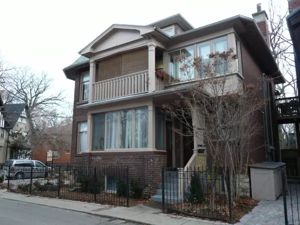 45 A Benlamond AVE #2, Toronto E02, ON M4E 1Y8