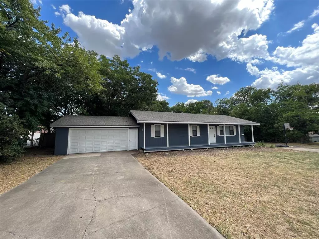 Sherman, TX 75090,2122 E Pecan Street