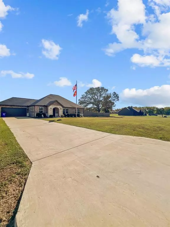 Canton, TX 75103,164 164 Private Dr # 8642