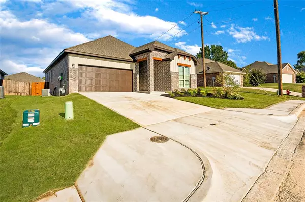 Weatherford, TX 76085,338 Carlisle Drive