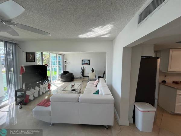 Deerfield Beach, FL 33441,333 NE 21st Avenue  #310