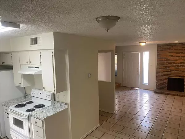 Fort Worth, TX 76107,4936 Diaz Avenue #6