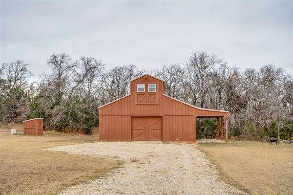 160 PR 2161, Iredell, TX 76649