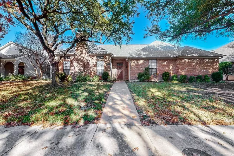 18719 Amador Avenue, Dallas, TX 75252