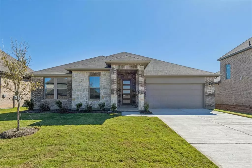 Van Alstyne, TX 75495,1409 Red Clover Avenue