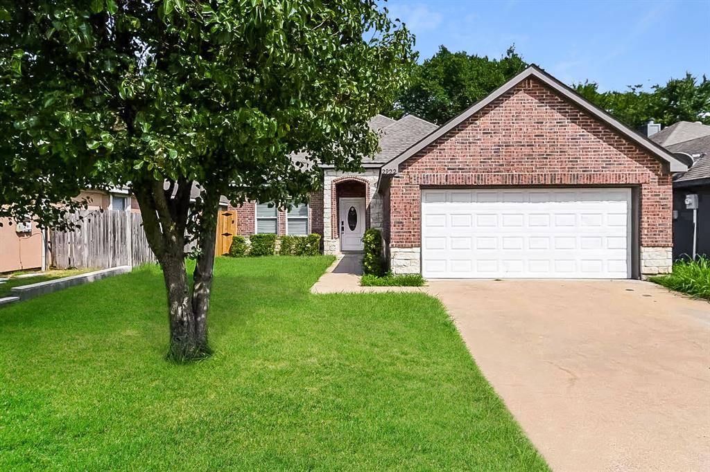 Dallas, TX 75227,2922 Curvilinear Court