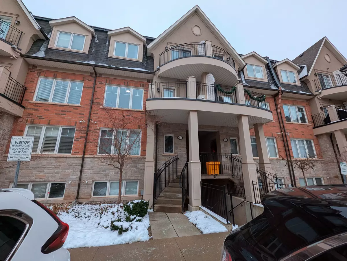 Oakville, ON L6M 0X6,2420 Baronwood DR ##31-03