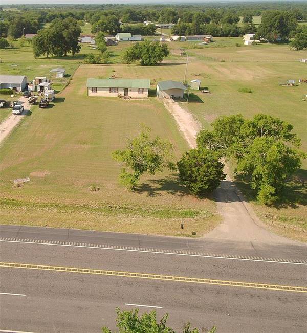 7052 S US Highway 69, Lone Oak, TX 75453