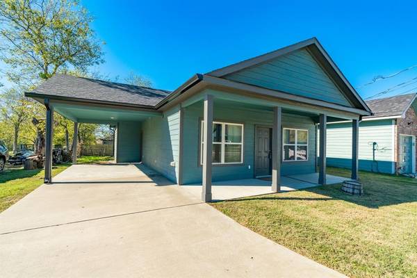 3306 Wellington Street, Greenville, TX 75401