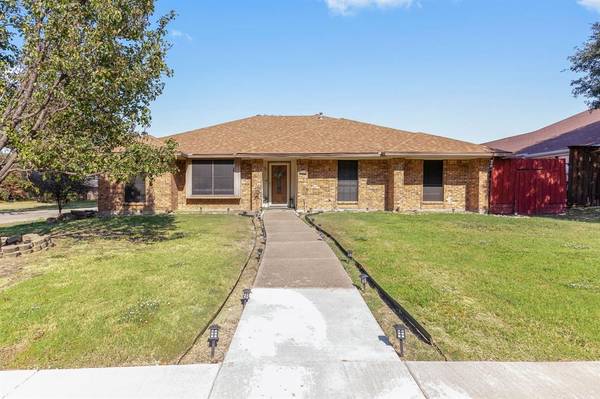 3233 Hastings Street, Mesquite, TX 75149