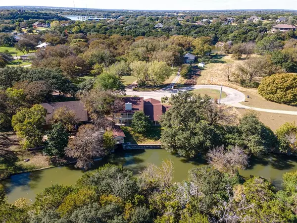 Granbury, TX 76049,2321 Lakewood Court