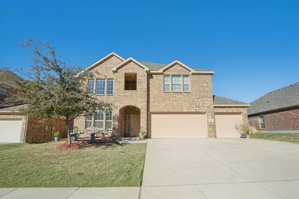 561 Northwood Drive, Oak Point, TX 75068