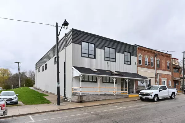 8 Main ST #2, East Luther Grand Valley, ON L9W 5S6