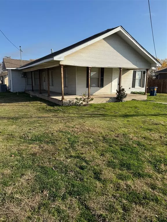 Krum, TX 76249,313 E Lloyd Street