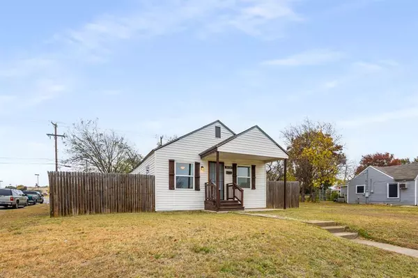 5838 Geddes Avenue, Fort Worth, TX 76107