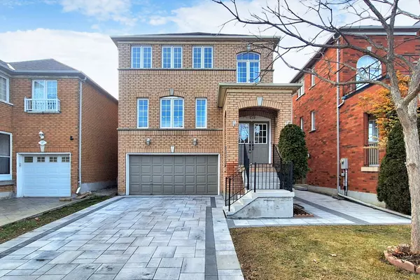 Vaughan, ON L4J 8M5,159 Yellowood CIR