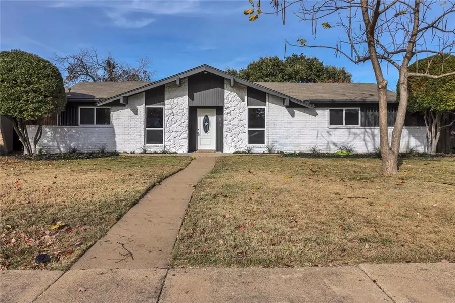 1813 Crockett Street, Garland, TX 75042