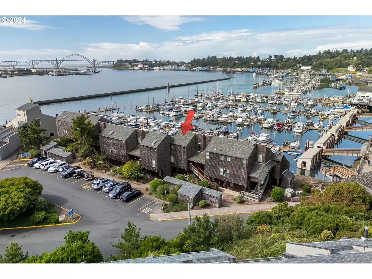 Newport, OR 97365,1000 SE BAY BLVD #202/302