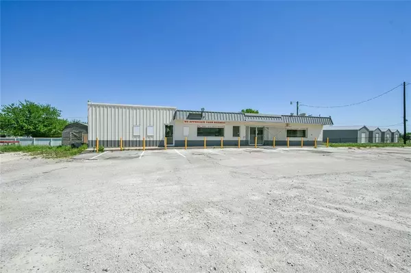 641 S Patrick Street, Dublin, TX 76446