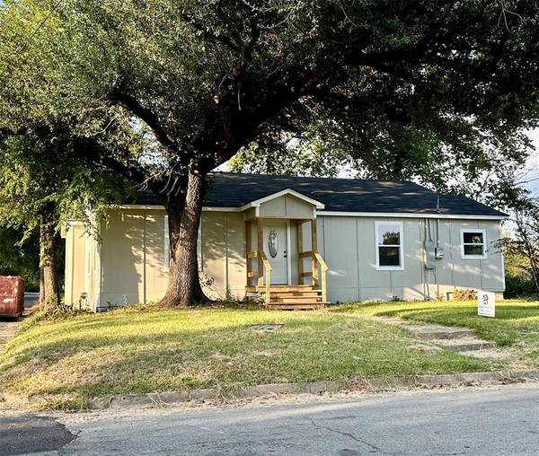 Sulphur Springs, TX 75482,598 Van Sickle Street