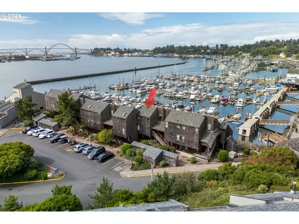 1000 SE BAY BLVD #202/302, Newport, OR 97365