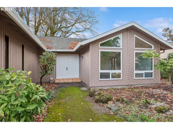 Gladstone, OR 97027,17305 CRAIG CT