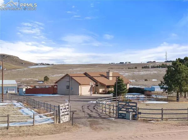 12154 Mesa View RD, Larkspur, CO 80118