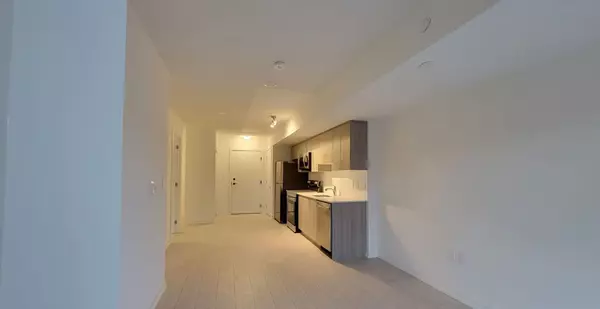 Toronto W04, ON M6B 0B1,556 Marlee AVE #206