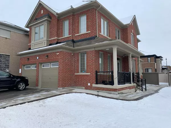 2 Brenscombe RD, Brampton, ON L7A 5E8