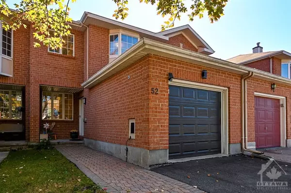 Barrhaven, ON K2J 4M8,52 DAVENTRY CRES