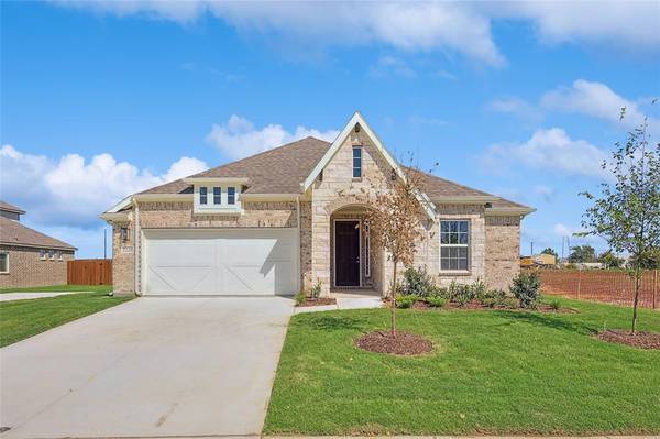 2228 Garnet Drive, Waxahachie, TX 75167